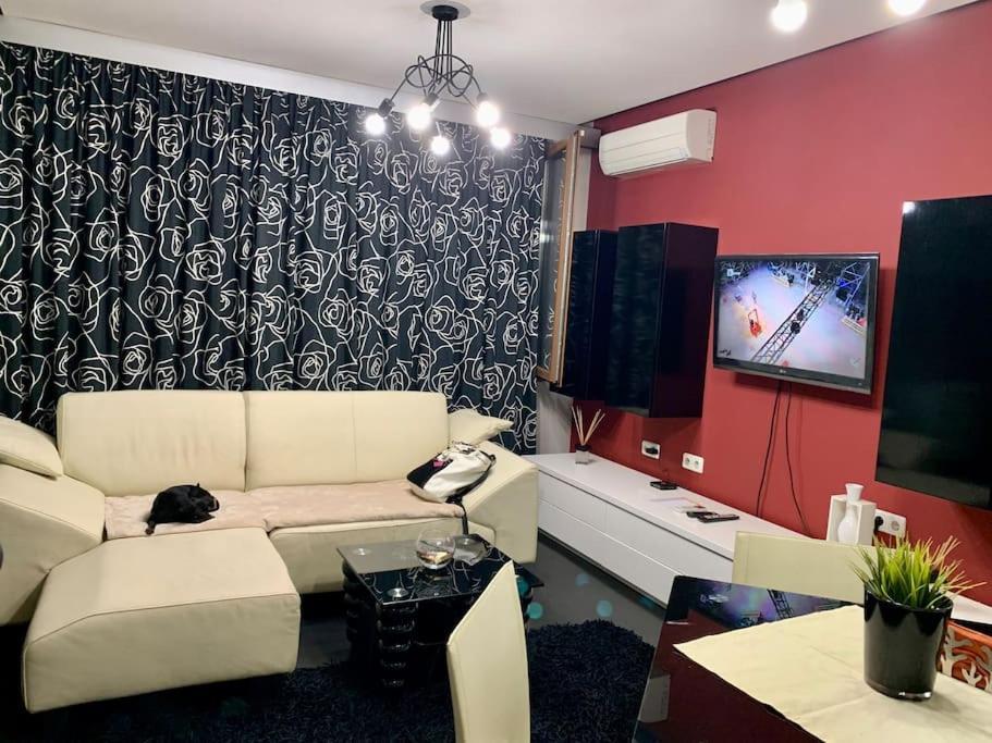 Lovely Sofia Apartment Katerina With Free Parking Ngoại thất bức ảnh